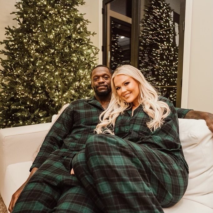 兰德尔感恩妻子在自己吸大麻时不离不弃 后者网络寻医助丈夫戒毒