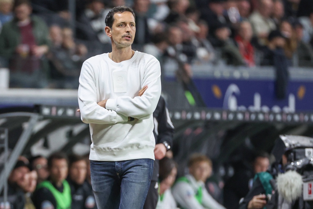 法鹰主帅：这是一场完全没有必要、痛苦的失利，我们犯了太多错误