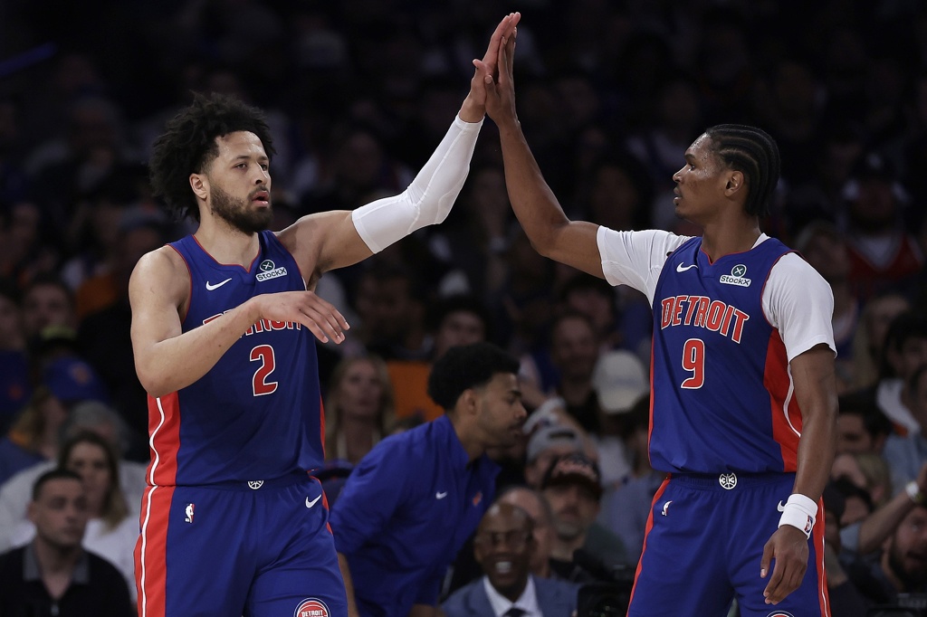 奥萨尔：康宁汉姆进攻方式多样 他在比赛里的选择很多